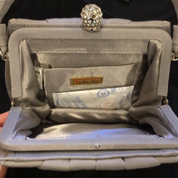 See you Monday, LA black dress m and free handbag - Picture 8 of 8